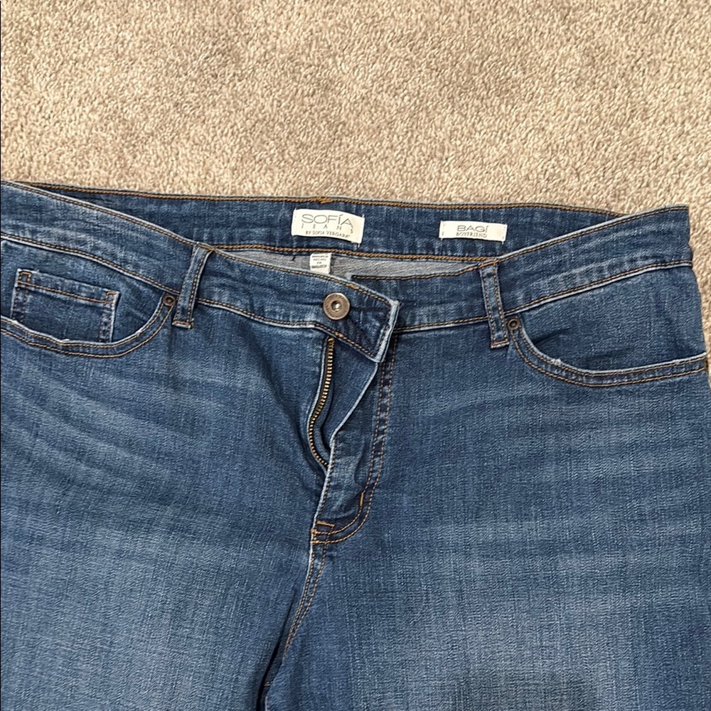 Sofia Jeans Classic Blue Denim Jeans - Picture 2 of 6